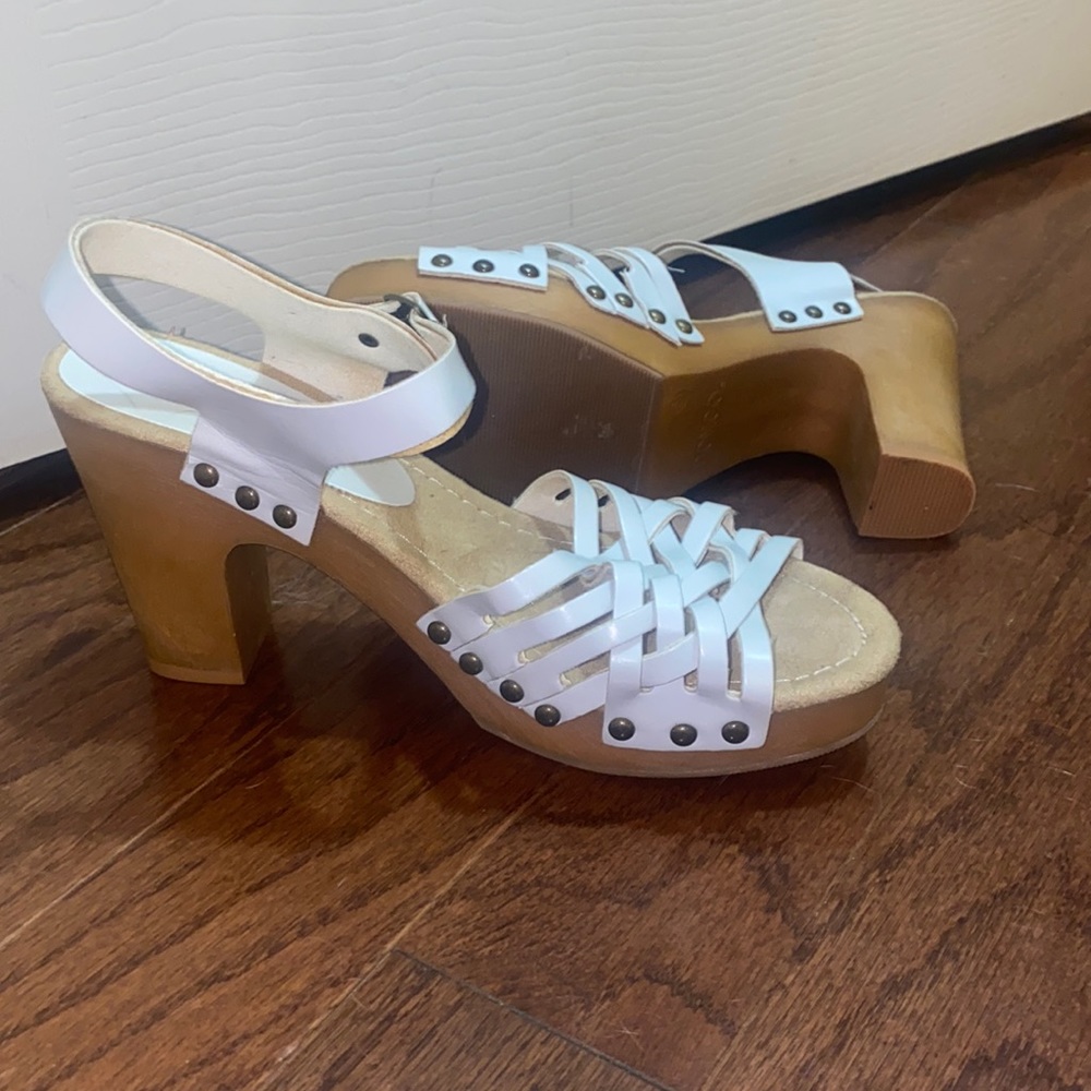 Summer clog sandal